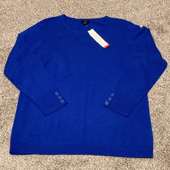 New Talbots Vibrant Blue pure Cashmere sweater